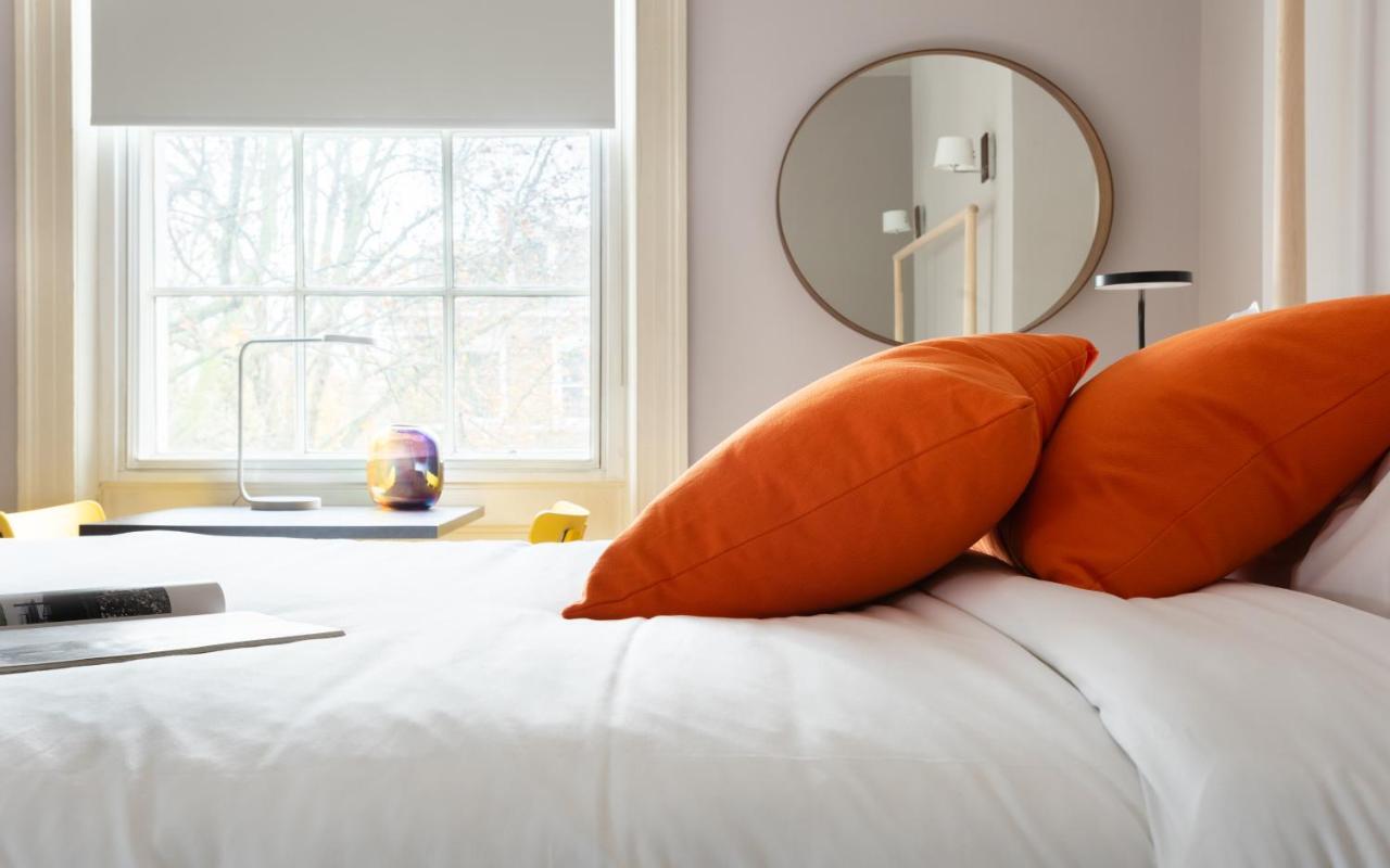 The Holland Park Escape - Modern & Central 2Bdr Flat 런던 외부 사진